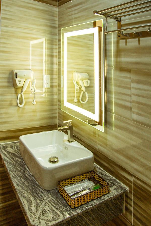 Green Hotel Vinh Loc Ho Şi Min Dış mekan fotoğraf