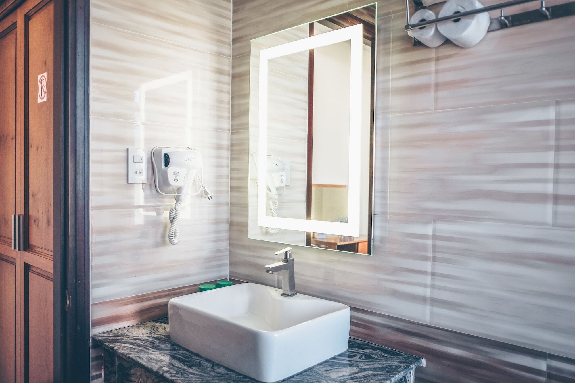Green Hotel Vinh Loc Ho Şi Min Dış mekan fotoğraf